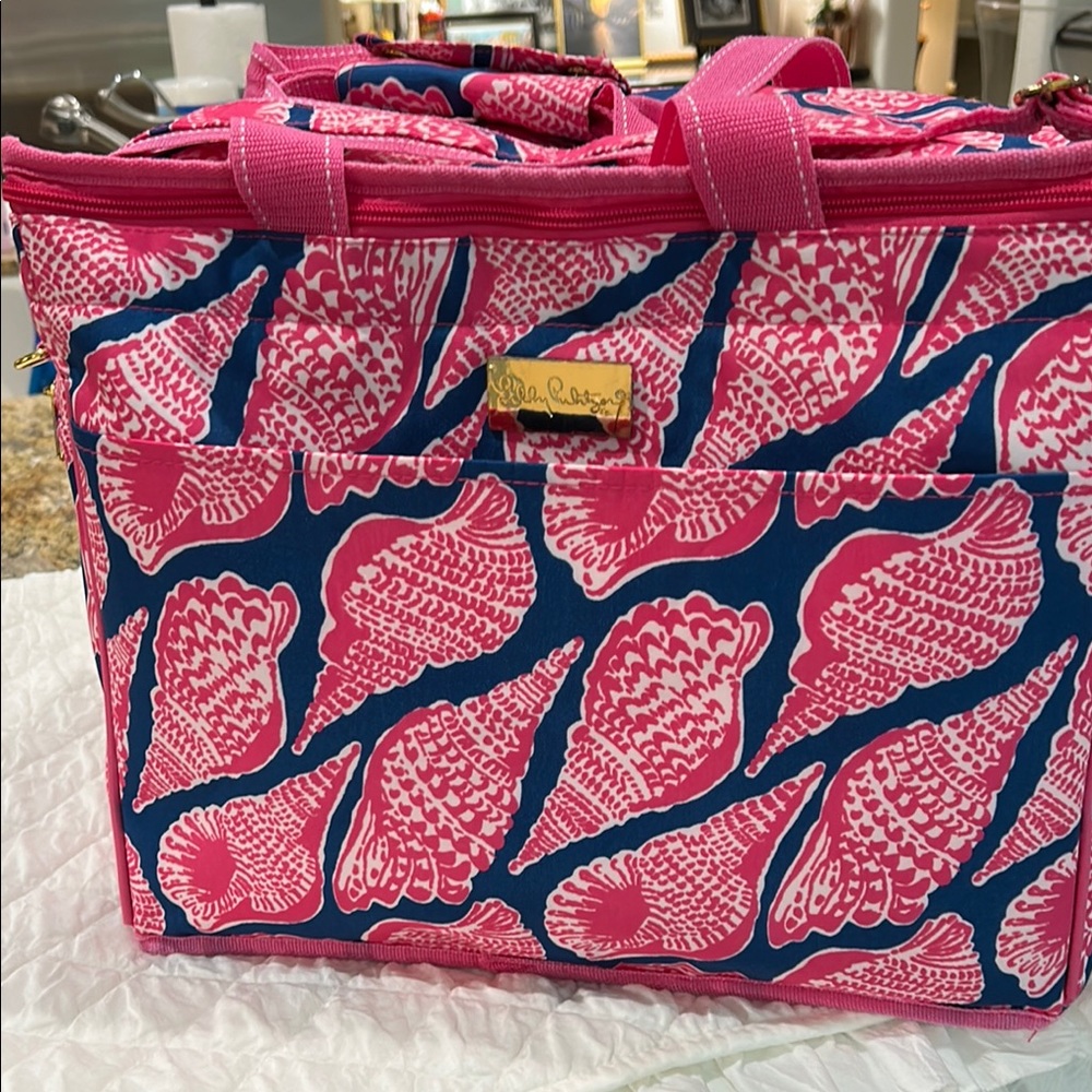 Lilly Pulitzer cooler bag.